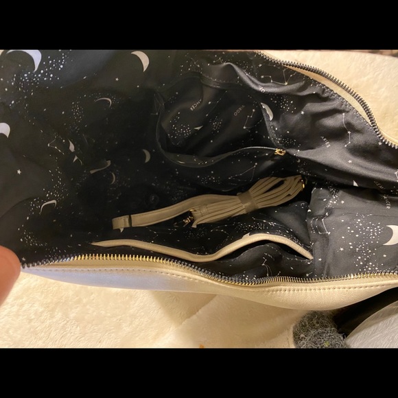 White Tote with Snakeskin Accents - Picture 4 of 4